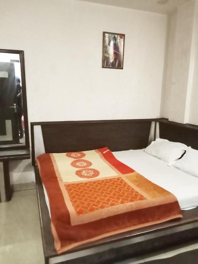 Hotel Odeon Continental New Delhi Eksteriør billede